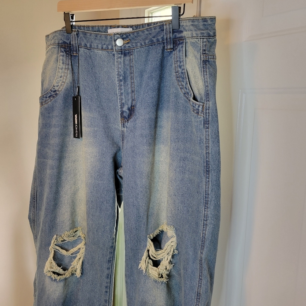 NWT Fashion Nova Drew Drop Waist Baggy Distressed Jeans, Size 16 - Picture 3 of 12